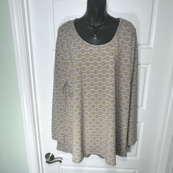 LuLaRoe Lynnae Size 3X - Picture 2 of 8